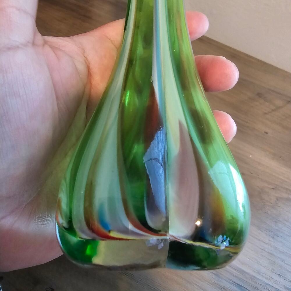 Vintage MCM Hand Blown Glass Stretch Bud Vase 10.5" Green Art Decor 1960s Mod - Picture 5 of 15